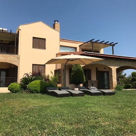 M Varkes Villa Nea Moudania Exterior photo